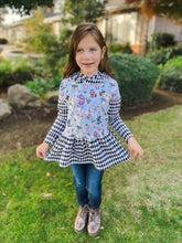 Load image into Gallery viewer, Bridge Town Hoodie