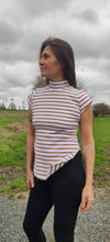 Load image into Gallery viewer, Curve Tee
