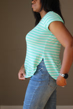 Load image into Gallery viewer, Curve Tee

